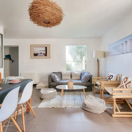 Maison Avec Piscine Pour 4 Adultes Et 2 Enfants Semesterbostad Saint-Martin-de-Ré