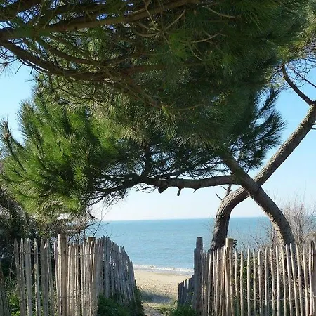 Maison Avec Piscine Pour 4 Adultes Et 2 Enfants 펜션